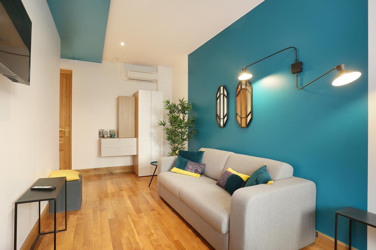 Rent A - Apartment *